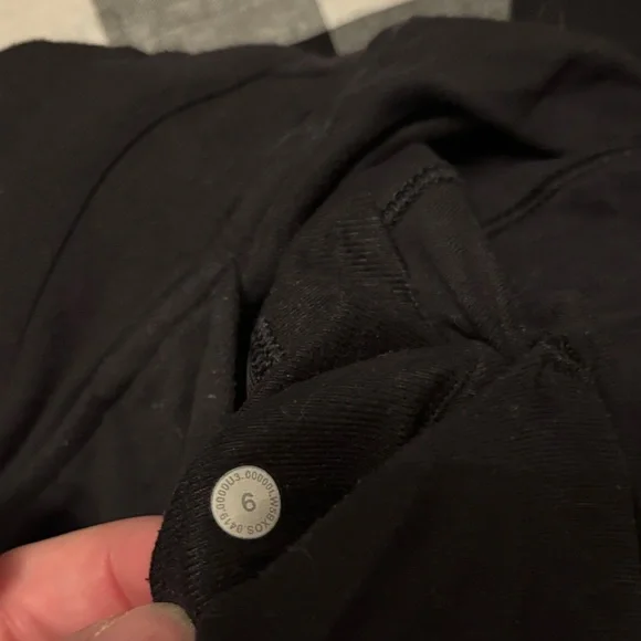 Lululemon Black Jogger Pants 6 - Picture 4 of 6